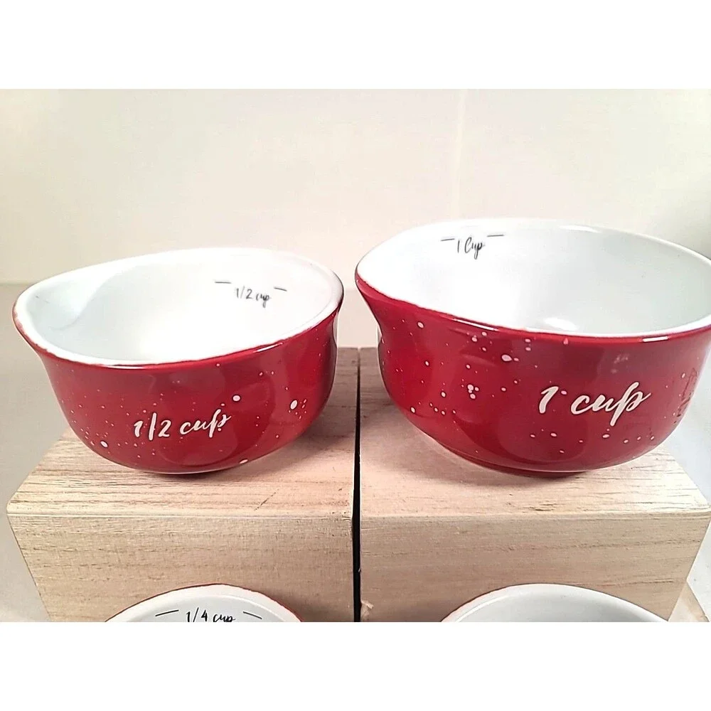 Nesting Sleigh Bell Bistro Measuring Cups Red  1c, 1/2c 1/3c 1/4c Set of 4